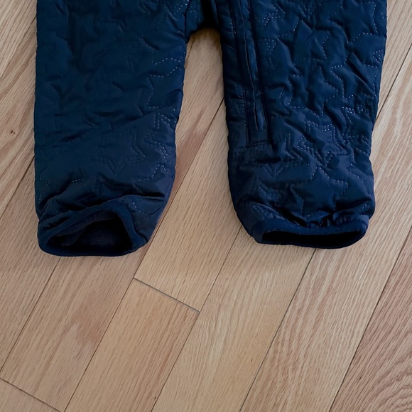 BabyGAP INFANT SNOWSUITS-Light Weight - Picture 5 of 10